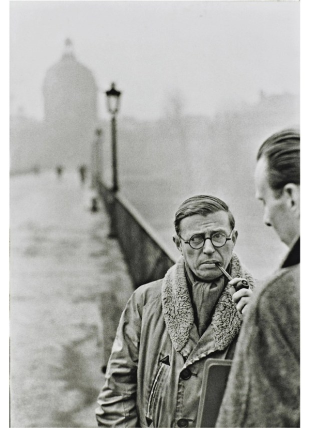 Ζαν Πολ Σαρτρ, Παρίσι, 1946